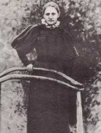 stefanik 3