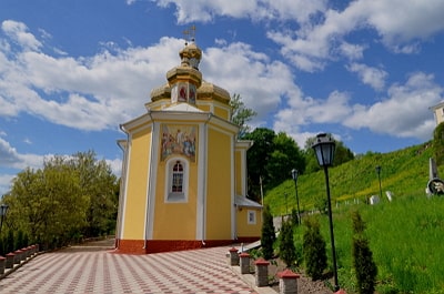 Вишнівець